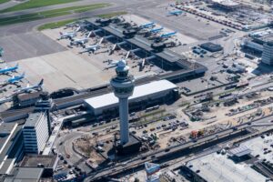 Another blow for Schiphol as government plans to reduce flights