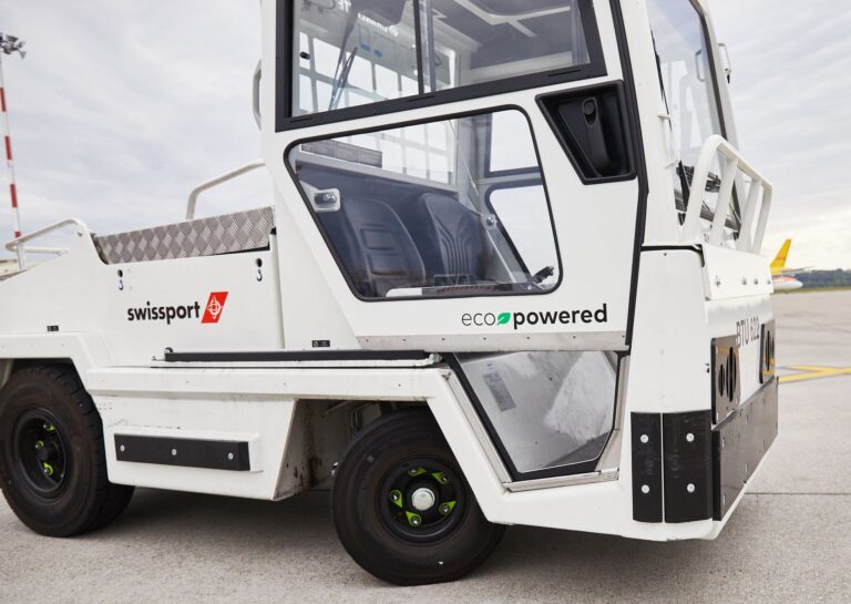 electric vehicle used by Swissport