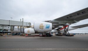 Emirates gets ready for SAF at Schiphol